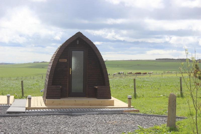 Hillside Camping Pods And Shepherd'S Hut Wick  Exterior foto